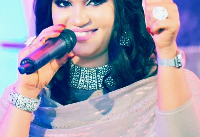 الفنانة عشة الجبل
