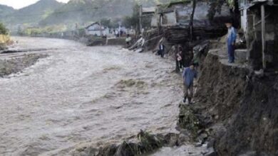 200905110905318north korea floods n