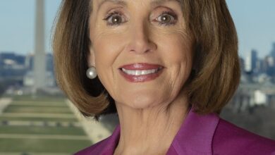 1200px Official photo of Speaker Nancy Pelosi in 2019