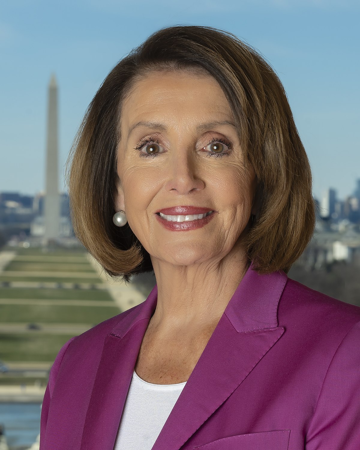 1200px Official photo of Speaker Nancy Pelosi in 2019