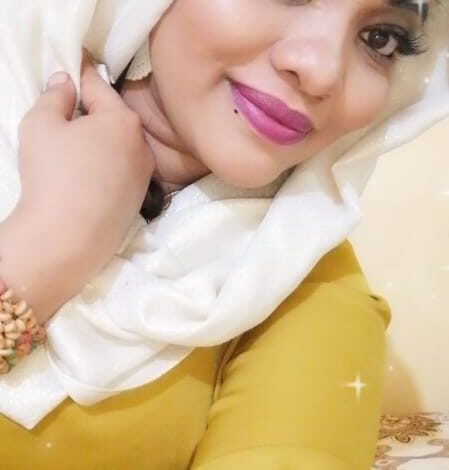 المذيعة نهي