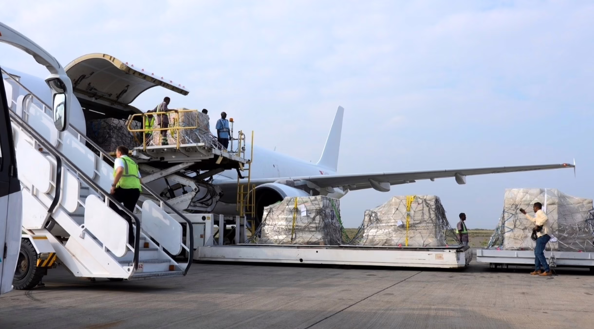 Screenshot ٢٠٢٥١٢٢٥ ١٦٠٤٢٥ com hihonor photos SlotAlbumActivity edit 1905270808385